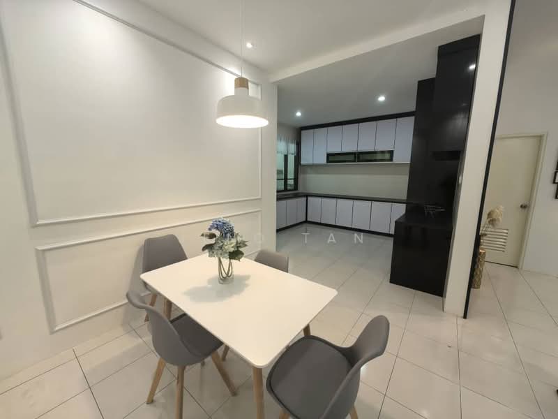 2-storey Terraced House for Rent in Kuching (Sarawak) - Jeno Tan - Dining Room - PropertyGuru.com.my
