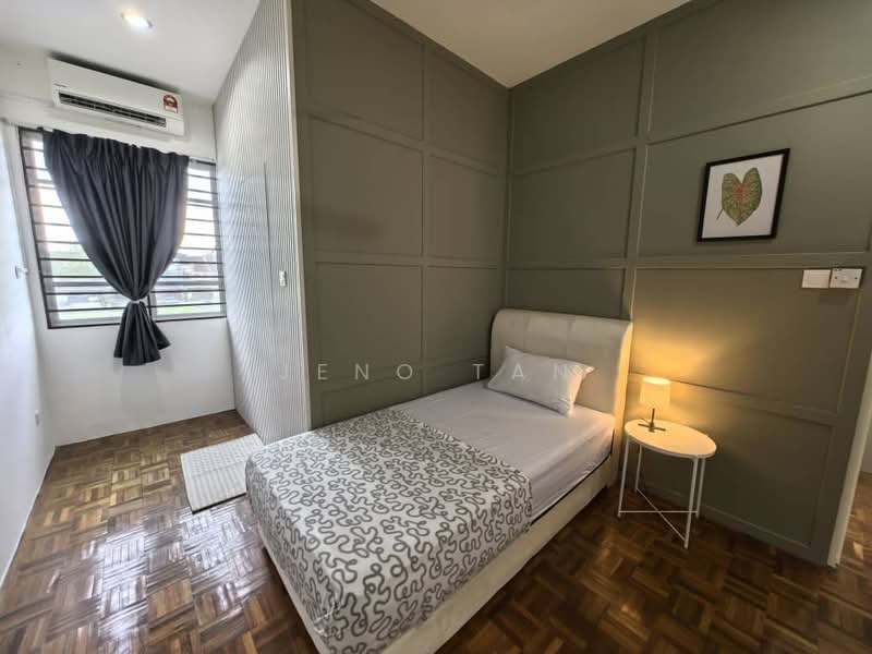 2-storey Terraced House for Rent in Kuching (Sarawak) - Jeno Tan - Bedroom - PropertyGuru.com.my