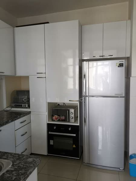 Kondominium untuk Disewa di Fairway Suites - Celene Chan - Kitchen - PropertyGuru.com.my