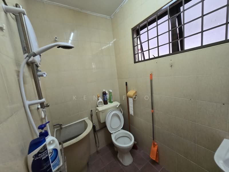 Rumah Banglo untuk Dijual di Jelapang Tambahan (Ipoh) - Kent Foo - Bathroom - PropertyGuru.com.my