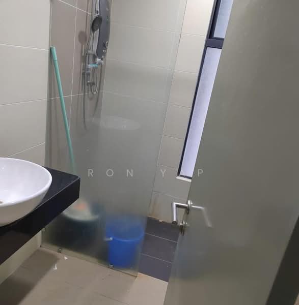 Servis Apartment untuk Disewa di LakePark Residence @ KL North - Ron Yap - Bathroom - PropertyGuru.com.my