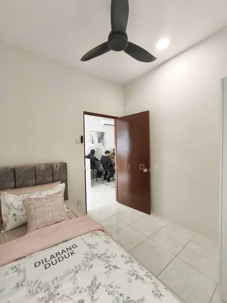 2-storey Terraced House for Sale in Bukit Pinang (Kedah) - Ruswahida . - Bedroom - PropertyGuru.com.my