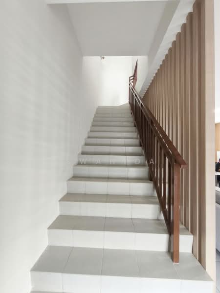 2-storey Terraced House for Sale in Bukit Pinang (Kedah) - Ruswahida . - Corridor - PropertyGuru.com.my