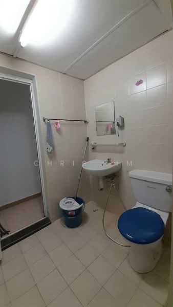 Condominium for Rent at Amadesa Resort Condominium - Chris Lim - Bathroom - PropertyGuru.com.my