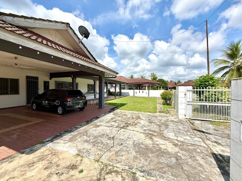 Bungalow for Sale in Taman Guru (Kuantan) - Mohammad Azizi - Exterior - PropertyGuru.com.my