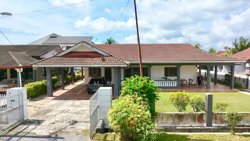 Bungalow for Sale in Taman Guru (Kuantan) - Mohammad Azizi - Exterior - PropertyGuru.com.my