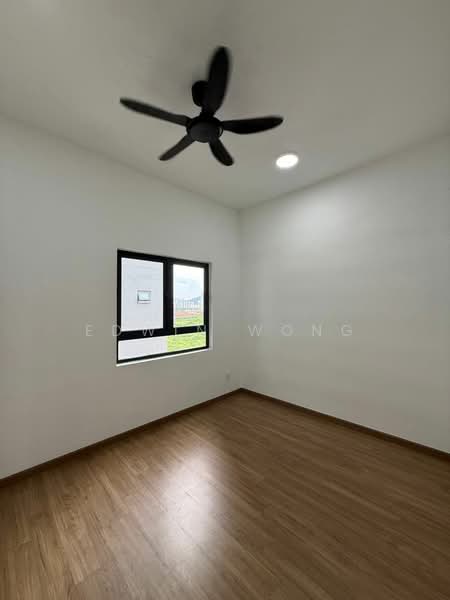 Servis Apartment untuk Disewa di Residensi Ava @ Kiara Bay - Edwin Wong - Bedroom - PropertyGuru.com.my