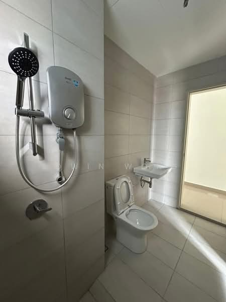 Servis Apartment untuk Disewa di Residensi Ava @ Kiara Bay - Edwin Wong - Bathroom - PropertyGuru.com.my