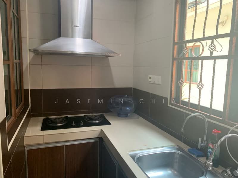 3-storey Terraced House for Sale in Laman Rimbunan (Kepong) - Jasemin Chia - Kitchen - PropertyGuru.com.my