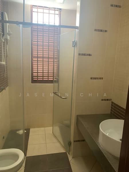 3-storey Terraced House for Sale in Laman Rimbunan (Kepong) - Jasemin Chia - Bathroom - PropertyGuru.com.my