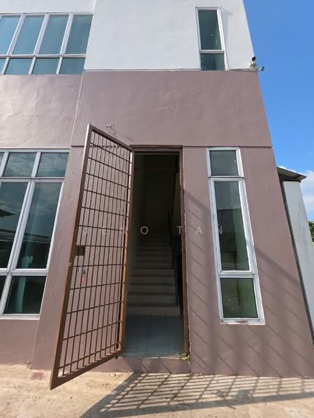 Warehouse for Rent in Kuching (Sarawak) - Jeno Tan - Exterior - PropertyGuru.com.my