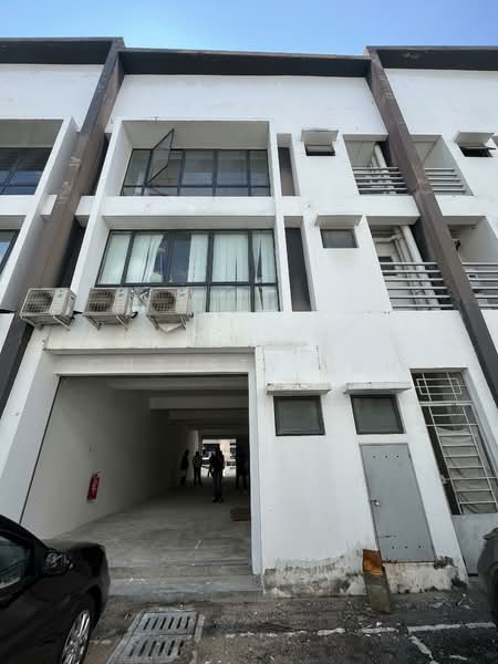 Shop for Rent in Semenyih (Selangor) - christy Loh - Exterior - PropertyGuru.com.my