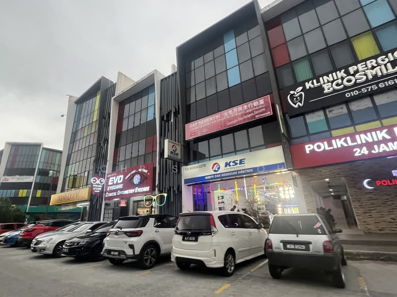 Kedai untuk Disewa di Semenyih (Selangor) - christy Loh - Exterior - PropertyGuru.com.my