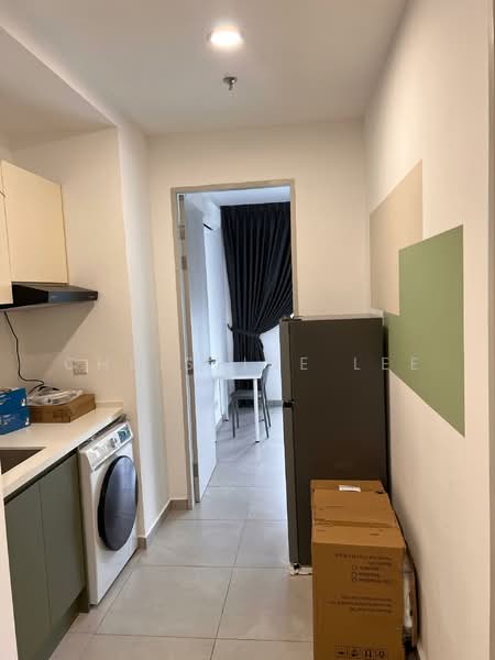 Service Residence for Sale at YOLO Signature Suites - Christine Lee - Kitchen - PropertyGuru.com.my