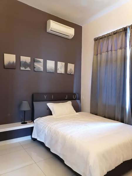 Servis Apartment untuk Dijual di Skypod Residence - Yi Jun - Bedroom - PropertyGuru.com.my