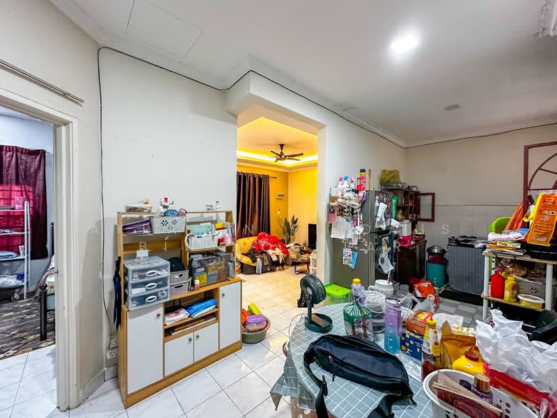 Terraced House for Sale in Seremban (Negeri Sembilan) - Akramin Firdaus Bin Mokhtar - Living Room - PropertyGuru.com.my