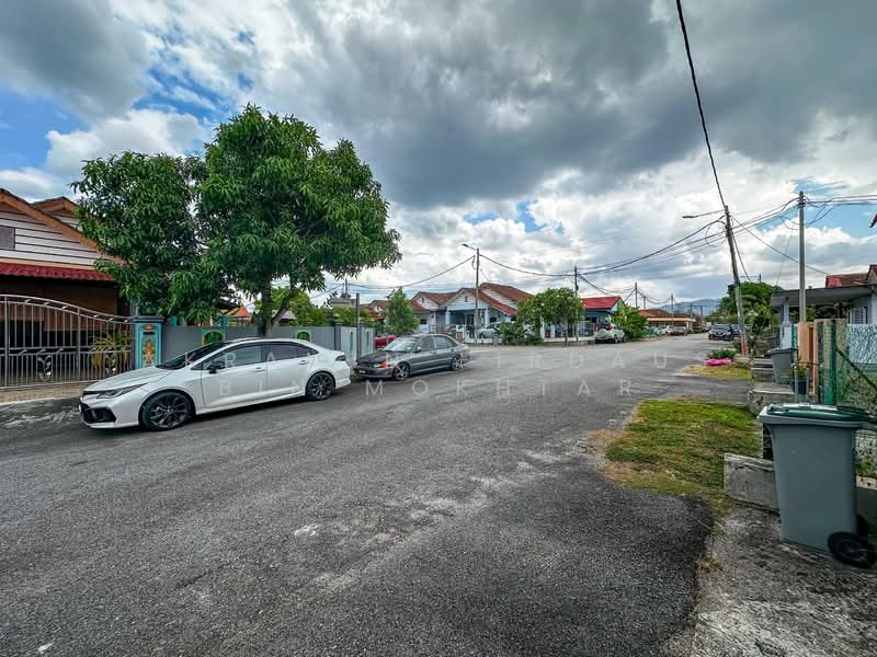 Terraced House for Sale in Seremban (Negeri Sembilan) - Akramin Firdaus Bin Mokhtar - Exterior - PropertyGuru.com.my