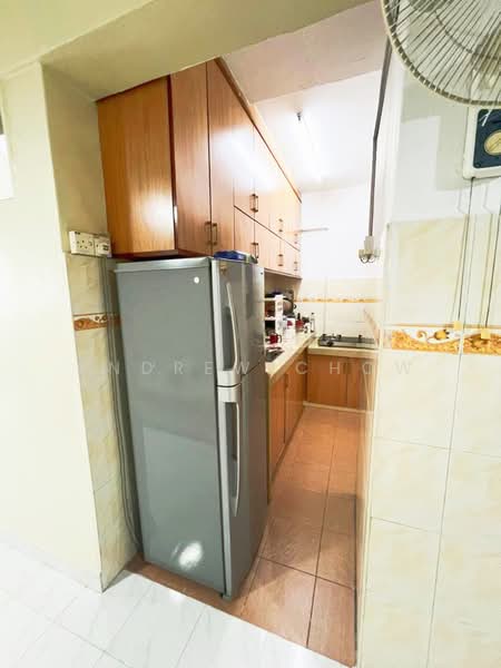 Rumah Flat untuk Disewa di Taman Sri Pinang - Andrew Chow - Kitchen - PropertyGuru.com.my