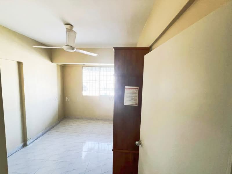 Rumah Flat untuk Disewa di Taman Sri Pinang - Andrew Chow - Interior - PropertyGuru.com.my