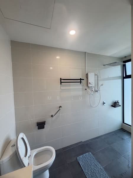 Servis Apartment untuk Disewa di Southkey Mosaic - Mr Lu - Bathroom - PropertyGuru.com.my