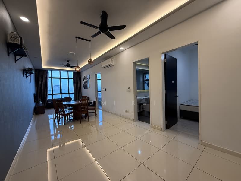 Servis Apartment untuk Disewa di Setia Sky 88 - Yumi Kui - Living Room - PropertyGuru.com.my