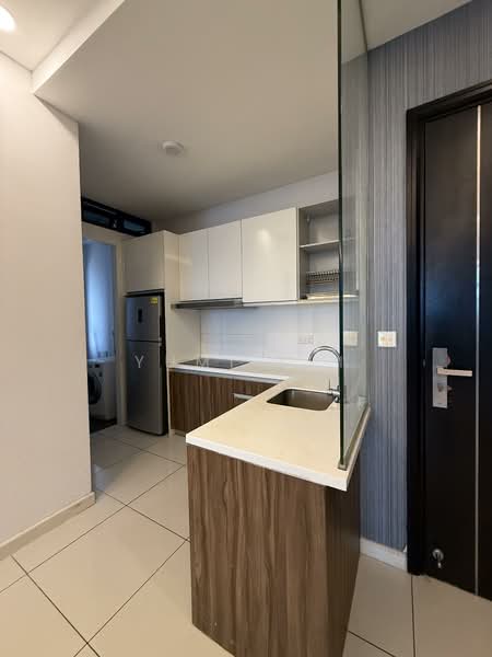 Servis Apartment untuk Disewa di Setia Sky 88 - Yumi Kui - Kitchen - PropertyGuru.com.my