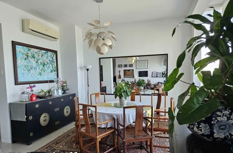Condominium for Rent at 10 Island Resort - Alex Lim - Dining Room - PropertyGuru.com.my