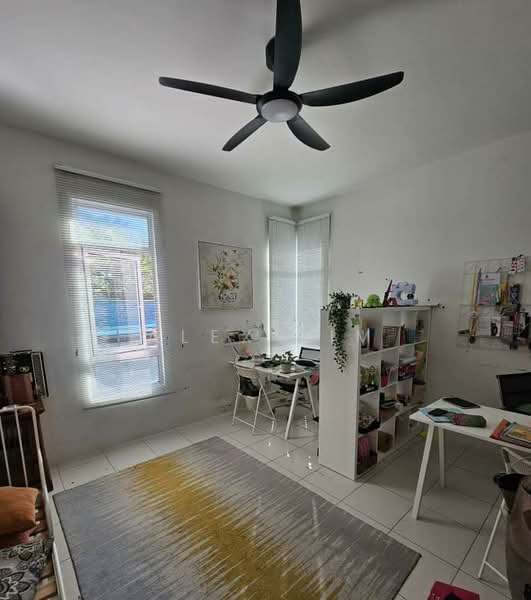 Condominium for Rent at 10 Island Resort - Alex Lim - Study - PropertyGuru.com.my