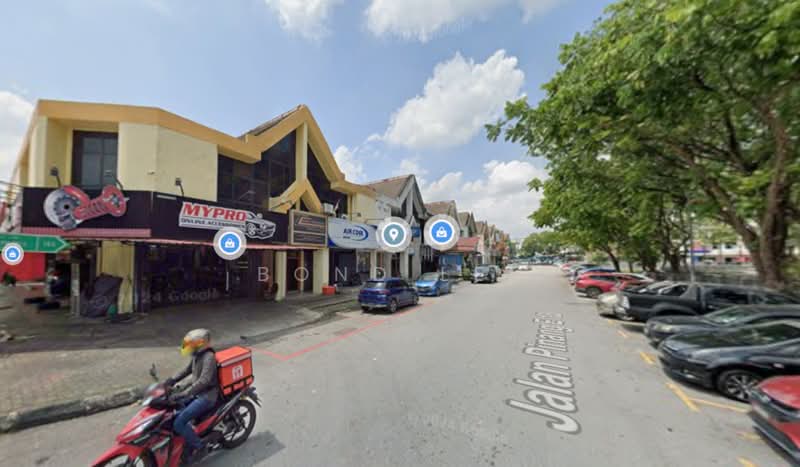 Shop for Rent in Seksyen 18 (Shah Alam) - Bond Lee - Exterior - PropertyGuru.com.my