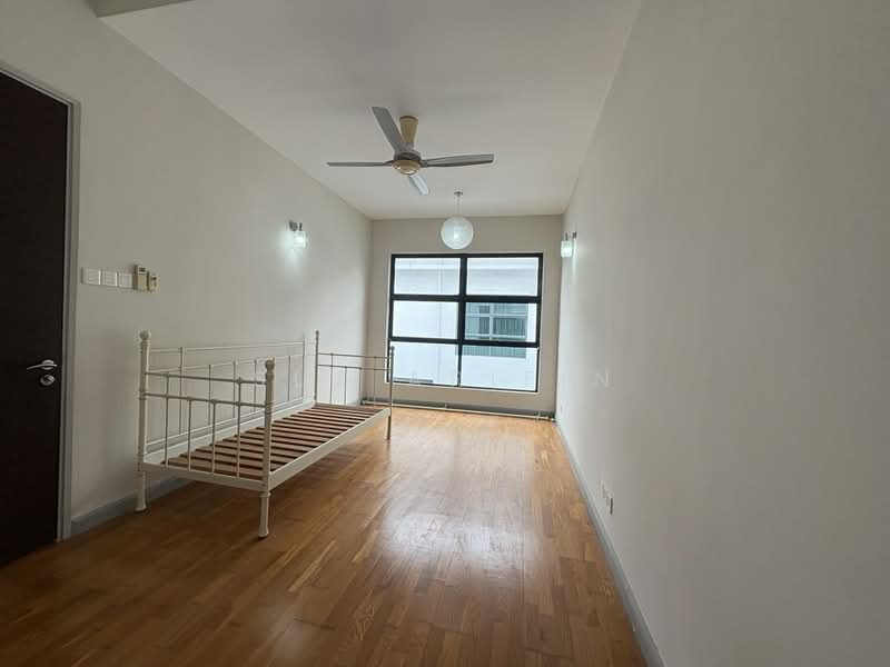 Semi-Detached House for Sale in Bukit Jelutong (Shah Alam) - Sue Arifin - PropertyGuru.com.my