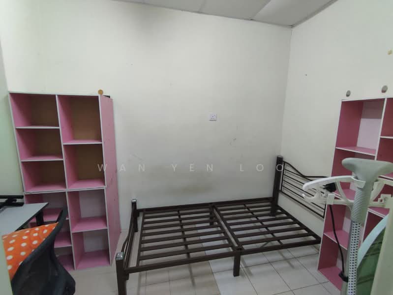 Condominium for Rent at Cypress Condominium - Wan Yen Loo - Bedroom - PropertyGuru.com.my
