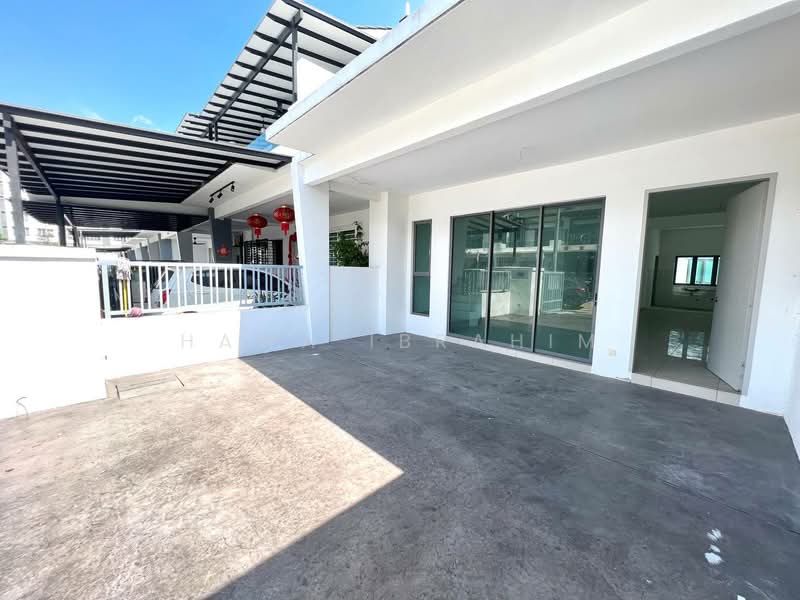Rumah Teres 2 Tingkat untuk Dijual di Semenyih (Selangor) - Hawa Ibrahim - Exterior - PropertyGuru.com.my