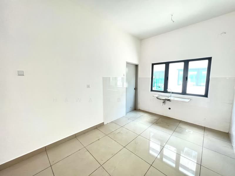Rumah Teres 2 Tingkat untuk Dijual di Semenyih (Selangor) - Hawa Ibrahim - Kitchen - PropertyGuru.com.my