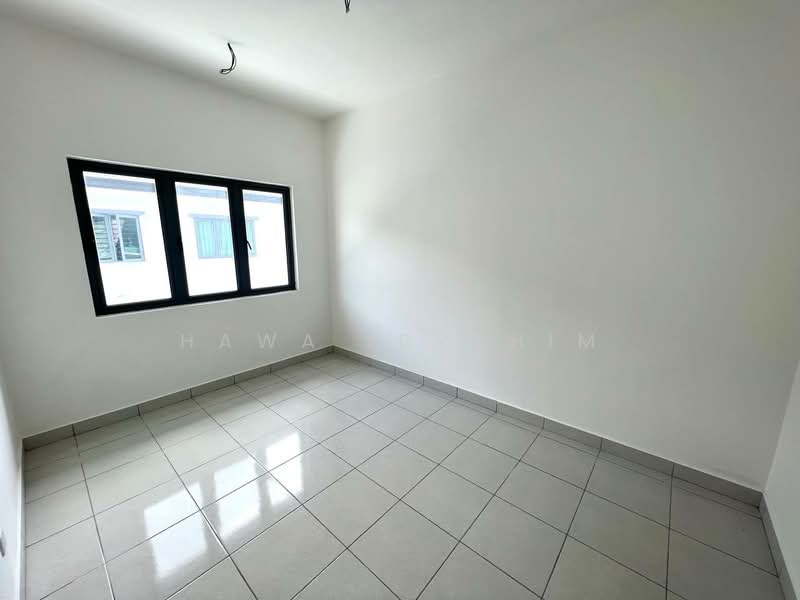Rumah Teres 2 Tingkat untuk Dijual di Semenyih (Selangor) - Hawa Ibrahim - PropertyGuru.com.my