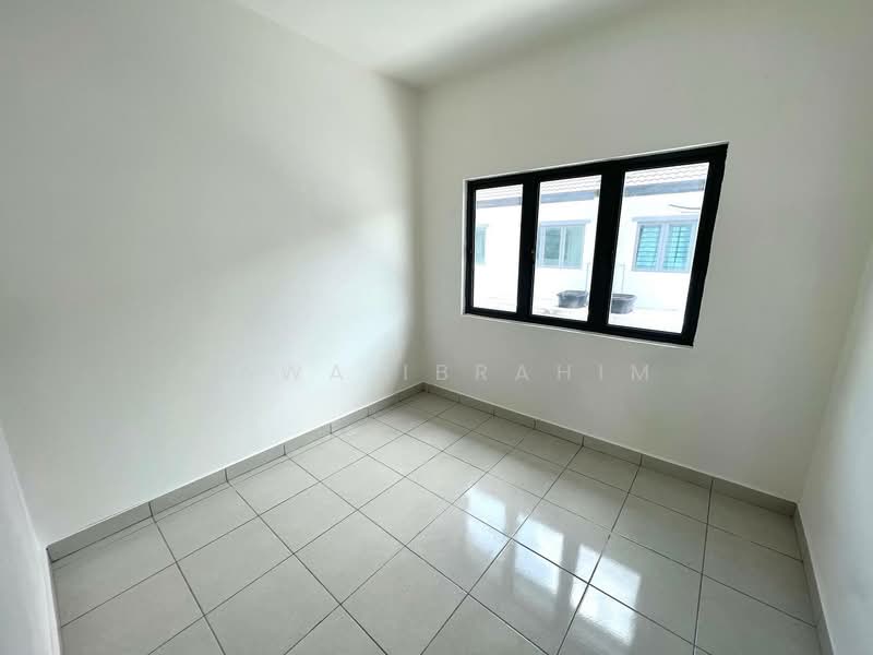 Rumah Teres 2 Tingkat untuk Dijual di Semenyih (Selangor) - Hawa Ibrahim - PropertyGuru.com.my