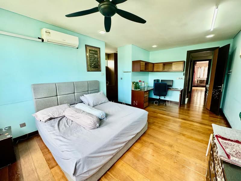 Rumah Banglo untuk Dijual di U8, Taman Bukit Jelutong (Shah Alam) - Shazwan CH - Bedroom - PropertyGuru.com.my