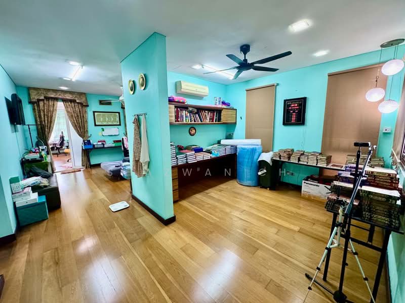 Rumah Banglo untuk Dijual di U8, Taman Bukit Jelutong (Shah Alam) - Shazwan CH - Study - PropertyGuru.com.my