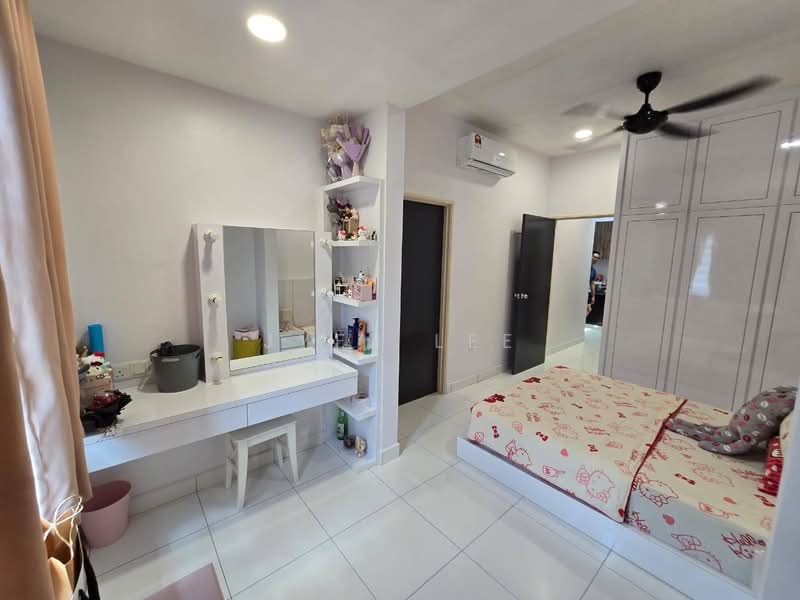2-storey Terraced House for Sale in Taman Mutiara Rini (Skudai) - Jyez Lee - Bedroom - PropertyGuru.com.my