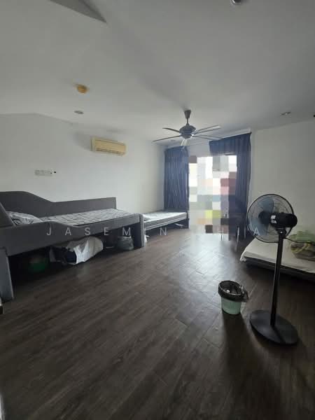 Semi-Detached House for Sale in Jalan Ipoh (Kuala Lumpur) - Jasemin Chia - Bedroom - PropertyGuru.com.my