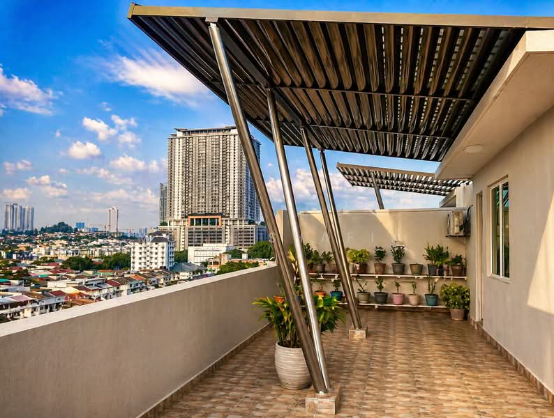Condominium for Sale at 8 Petaling - Mohd Shafik - Balcony - PropertyGuru.com.my