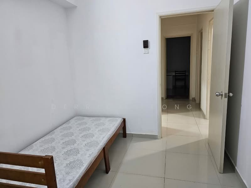 Kondominium untuk Disewa di The Zest @ Kinrara 9 - Derrick Yeong - Bedroom - PropertyGuru.com.my
