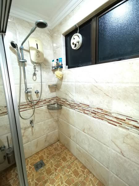 Condominium for Sale at Robson Condominium - Vetri Kumar - Bathroom - PropertyGuru.com.my