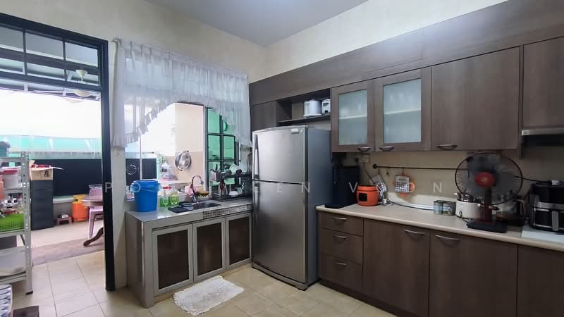 Rumah Berkembar untuk Dijual di Taman Pelangi Indah (Ulu Tiram) - Pooi Leen Voon - Kitchen - PropertyGuru.com.my