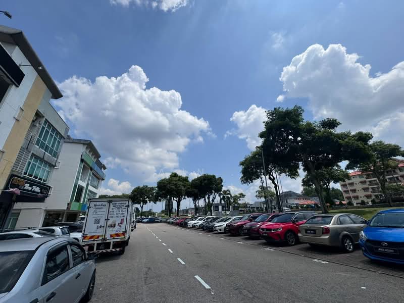 Shop for Sale in Taman Molek (Johor Bahru) - Ann . - Exterior - PropertyGuru.com.my