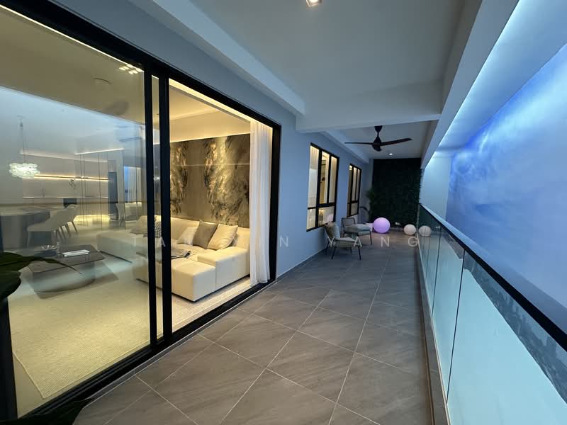 Kondominium untuk Dijual di Lumina Residence - Tan Xin Yang - Living Room - PropertyGuru.com.my