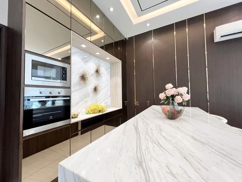 Bungalow for Sale in Setia Eco Gardens (Gelang Patah) - Yik Tat - Kitchen - PropertyGuru.com.my