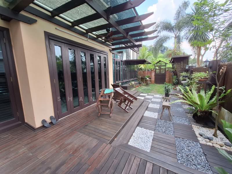 Semi-Detached House for Sale in Bandar Puteri Puchong (Puchong) - Shanice Low - Exterior - PropertyGuru.com.my