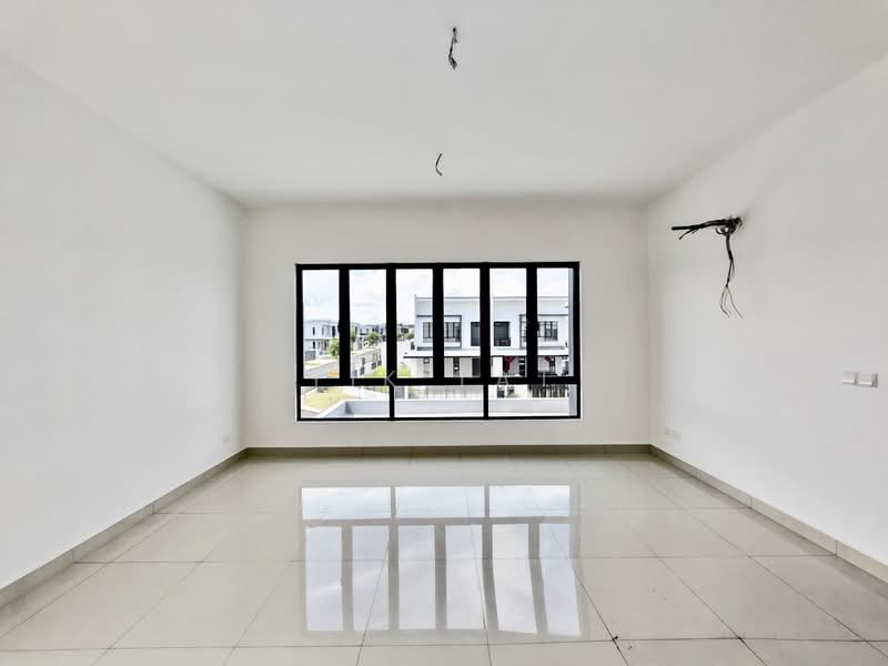 Cluster House for Sale in Taman Glenmarie (Johor Bahru) - Yik Tat - PropertyGuru.com.my