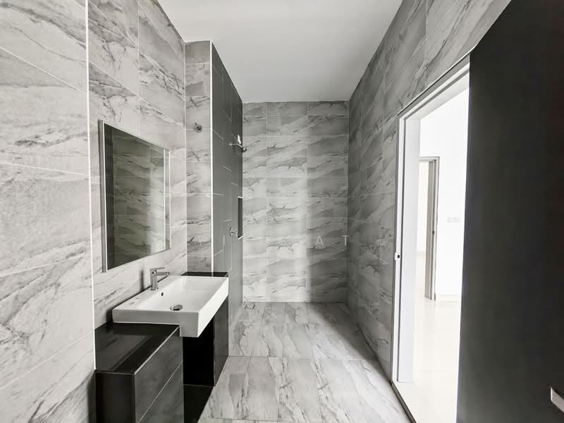 Cluster House for Sale in Taman Glenmarie (Johor Bahru) - Yik Tat - PropertyGuru.com.my