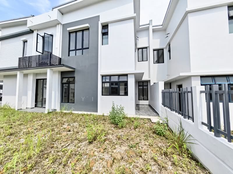 Cluster House for Sale in Taman Glenmarie (Johor Bahru) - Yik Tat - PropertyGuru.com.my